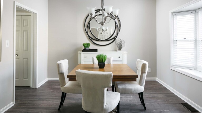 Bright Dining Area with Bay Window