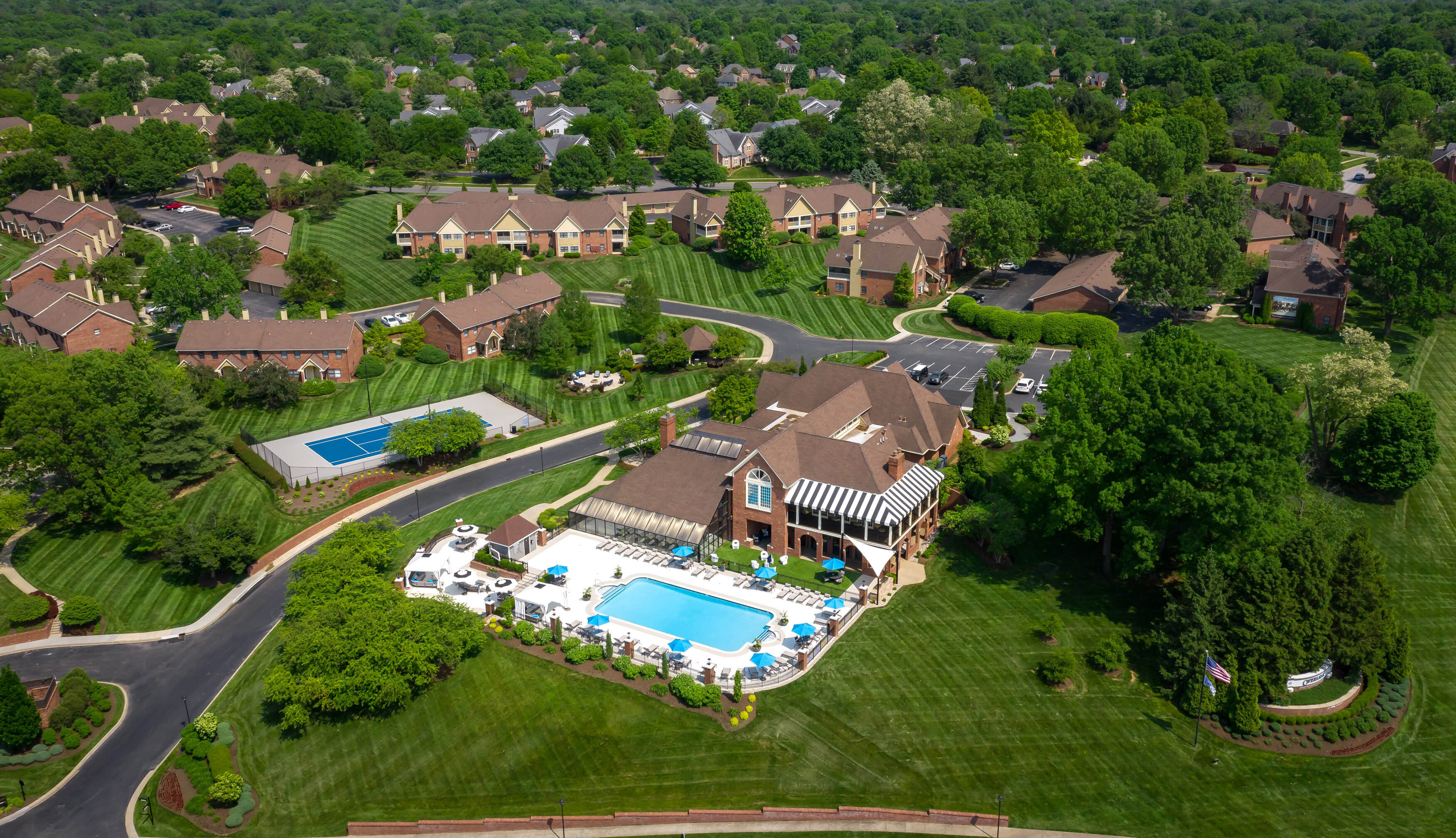 The Overlook at St. Thomas Apartments